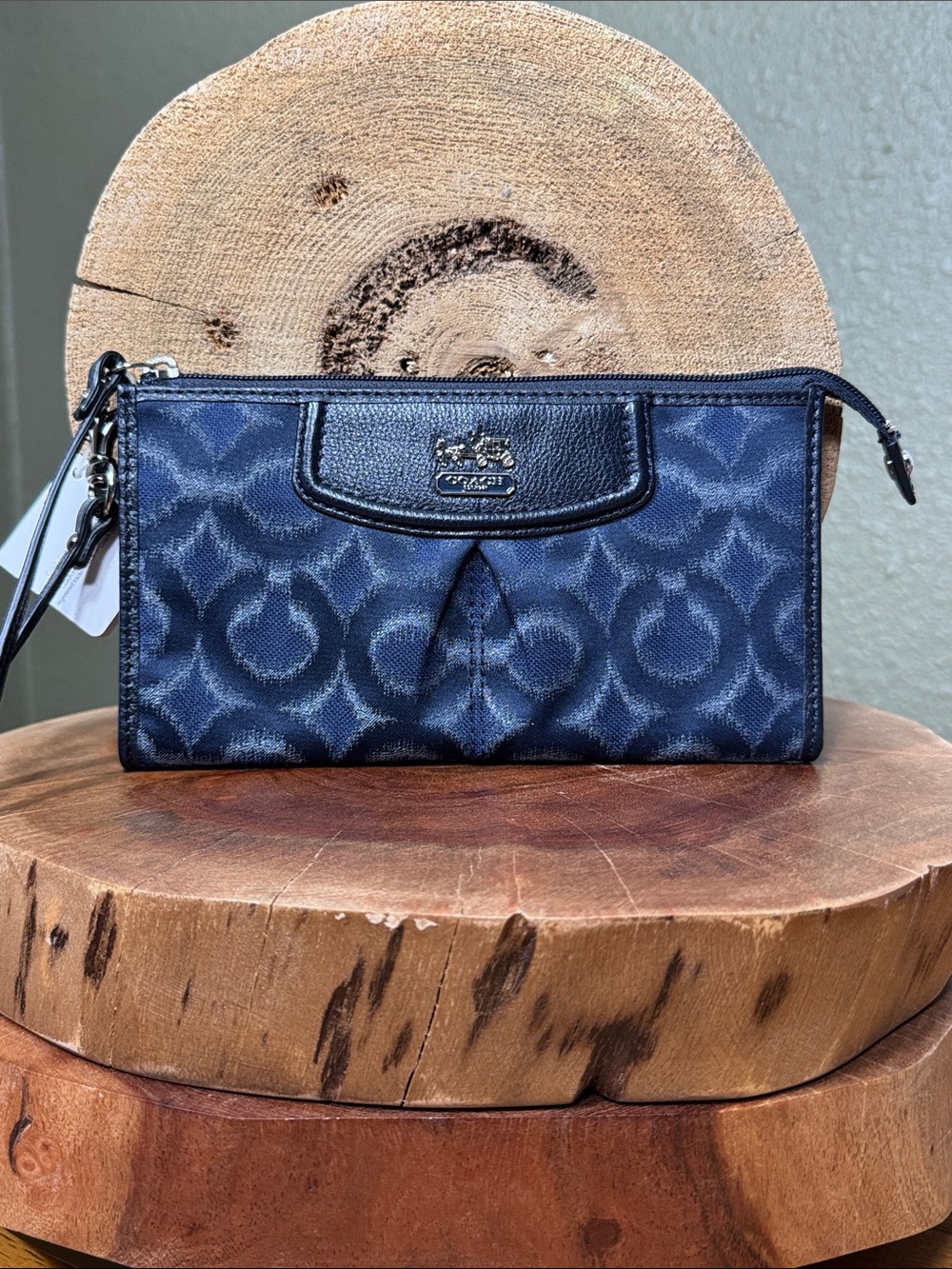 NWT COACH Madison Op Art IKAT Zippy Wallet